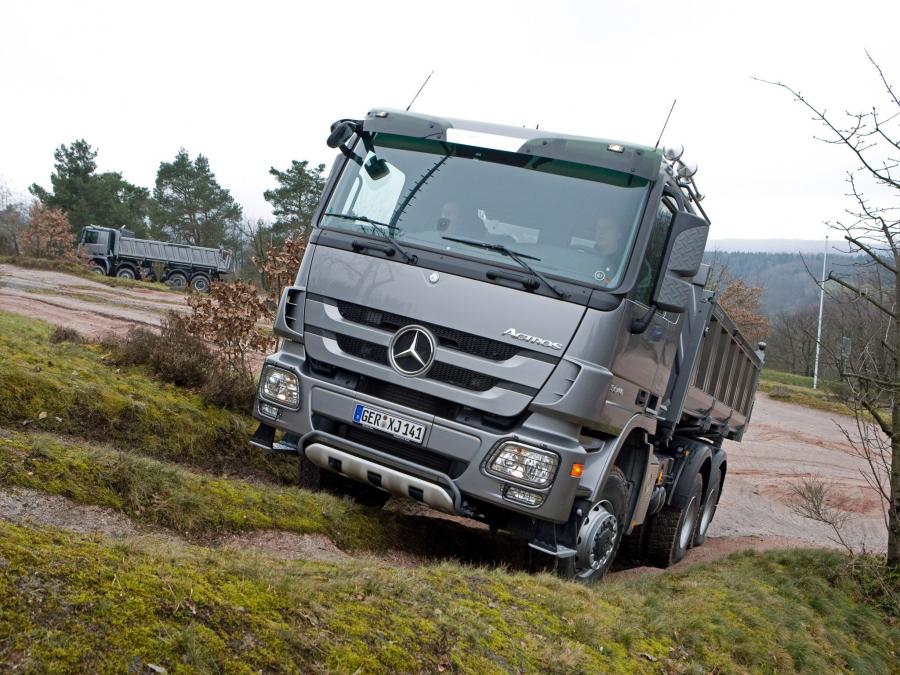  Mercedes-Benz Actros 3346 2009 года  (фото 11 из 15)